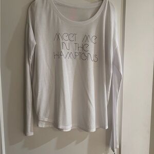 Casual Friday’s meet me in the Hamptons long sleeve